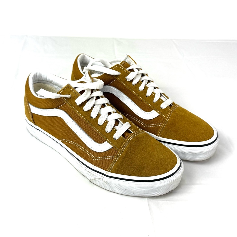 Vans Women's Sneakers in Camel brown suede and White